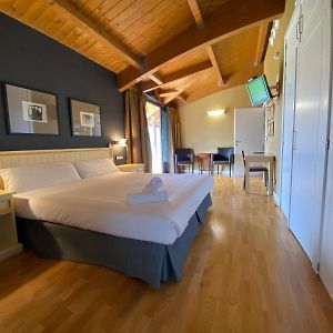 Roomrural Hotel Iru-Bide